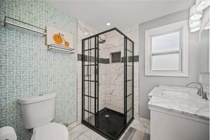 Complimentary shampoo, conditioner, and body wash is available for guests