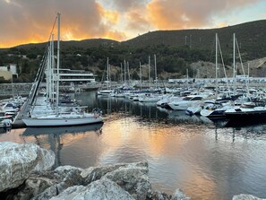 Marina
