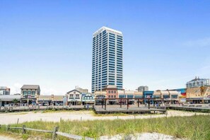 Step right onto the iconic Atlantic City boardwalk from our cozy abode!