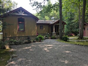 Front of cottage with ample parking space