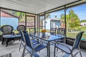 Outdoor dining