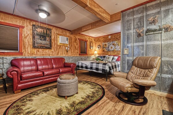 Studio cabin for two
