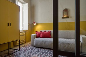 Sofa Bed Room (1)