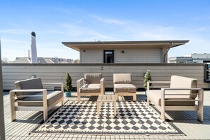 Upper Level Terrace