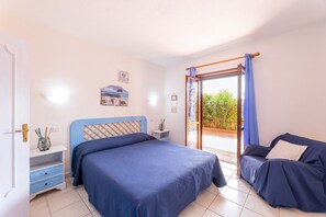 Autumn, Bedroom, Spring, Summer