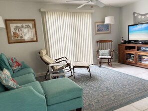 Sunburst 2bed/1.5bath Condo GCV1-043 (3154)