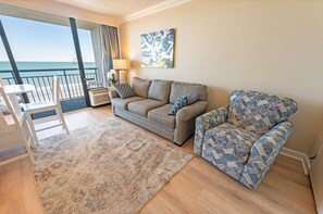 Amazing Living Room with Views of the Ocean!