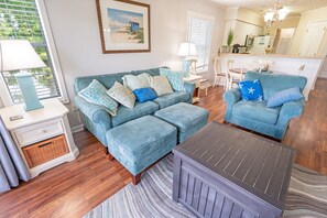 Large Living Room, Beautifully Decorated