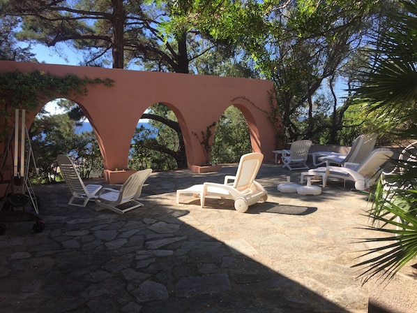 Terrace/patio