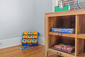 Spielezimmer