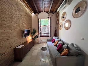 SALON/HALL - SOFA CAMA/SOFA BED