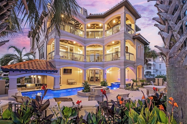 Villa Capri (24)