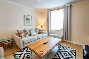 Baliol Street, Barnard Castle - Host & Stay