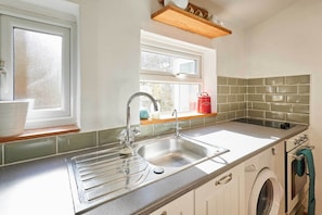 Baliol Street, Barnard Castle - Host & Stay