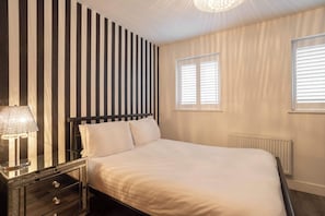 Coventry Street, Wolverhampton - Host & Stay