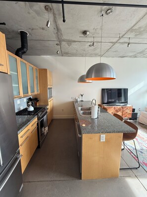 Private kitchen