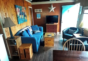Cabin 2 living room