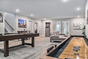 Spielezimmer