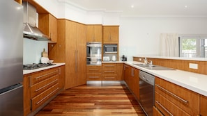 Well-equipped kitchen