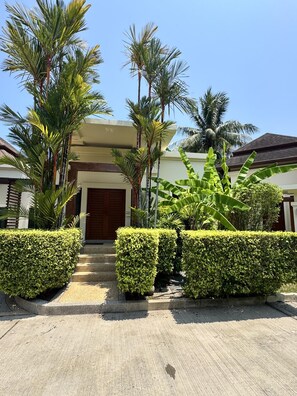 Lilac 1 Bedroom Private Pool Villa Rawai (5275)