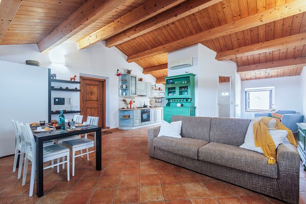 Living and dining room