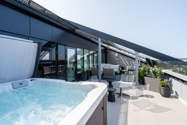 The jacuzzi