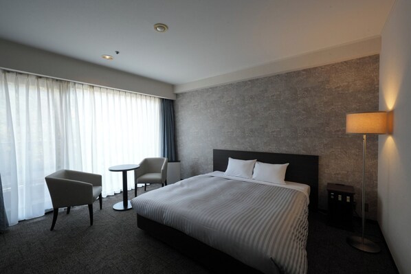 Standard Twin (King Bed)