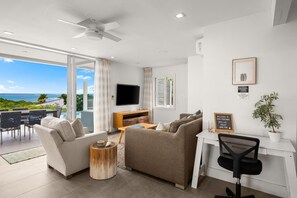 Living Area (1)