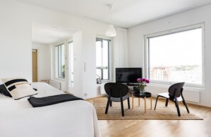 The apartment is well equipped to suit your needs and you only need to have your personal belongings and hygiene products with you when staying with us.