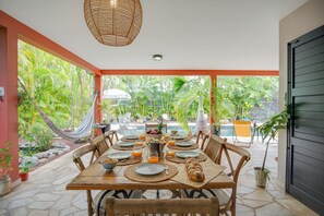 Outdoor dining