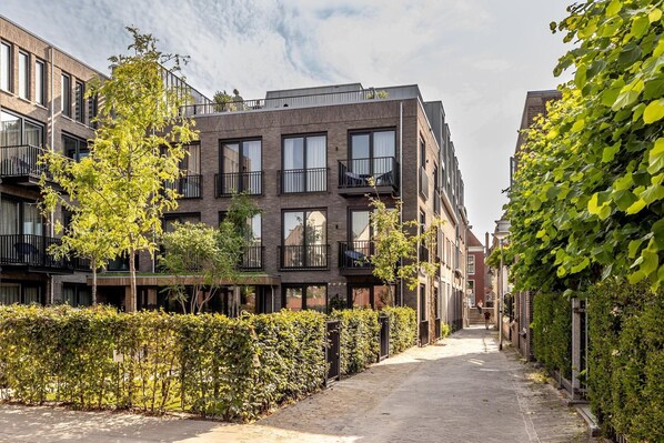 Außenseite Ferienhaus [Sommer]