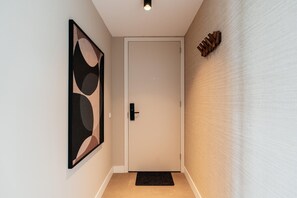 Entrance / Reception