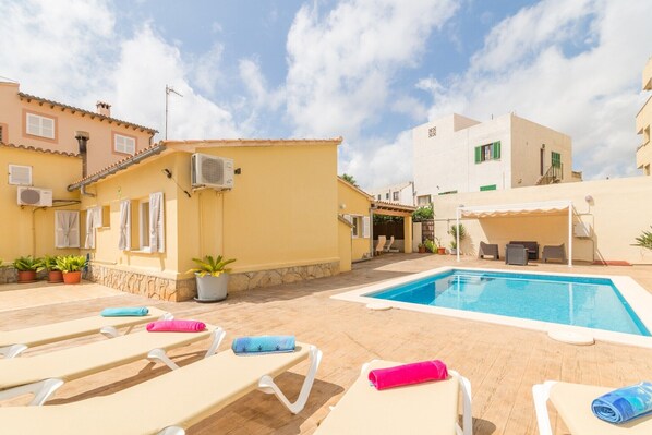 Holiday Home Exterior [summer]