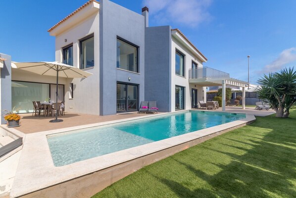 Holiday Home Exterior [summer]