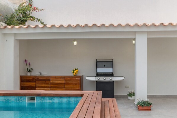 Holiday Home Swimming Pool