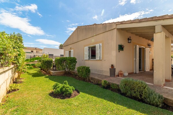 Extérieur maison de vacances [été]