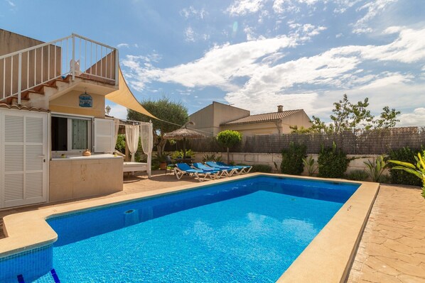 Holiday Home Swimming Pool