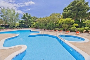 Piscine maison de vacances