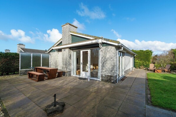 Holiday Home Exterior [summer]