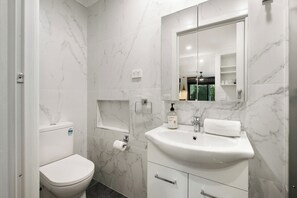 Bedroom 1 with Ensuite and Kitchenette View 5