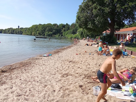 Strandbad nur 450m entfernt