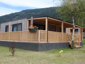 Holz, Hartholz, Veranda, Holzbeize, Hütte, Gartenbauten, Schatten, Natürliches Material, Sperrholz, Deck