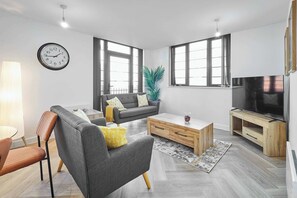 Lockside House, Birmingham - Host & Stay