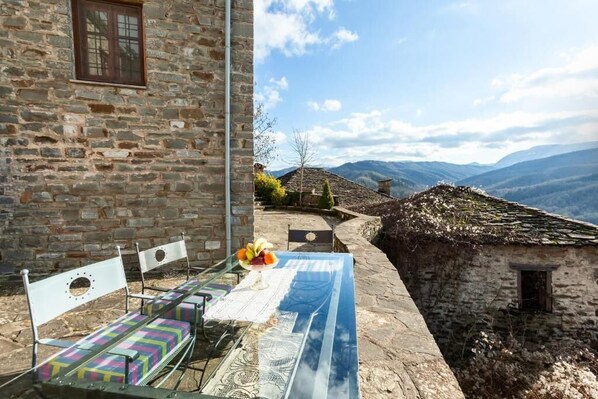 Step outside to take in panoramic views of Zagori, perfect for enjoying a morning coffee or an evening BBQ