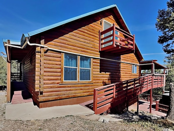 Welcome to Wild Horse Haven!