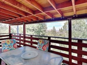 Al Fresco Dining w/ A View