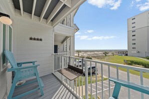 Private Balcony (Gulf View)