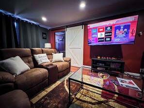  Cozy Living Area (1)