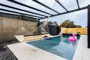 Pool hammocks!