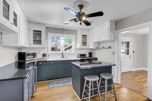 Fully equipped kitchen with all appliances and coffee maker